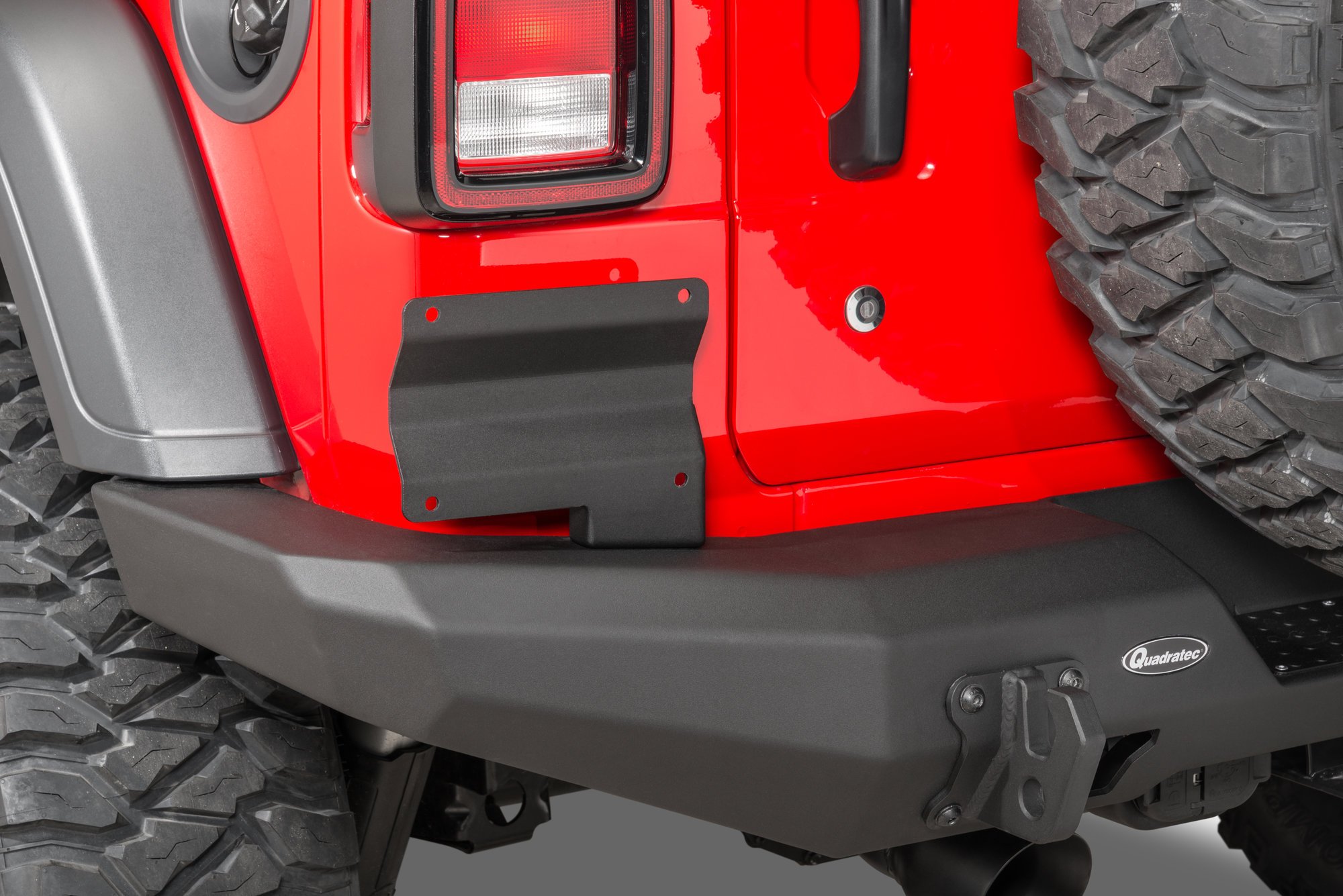 Quadratec Brute Strength Aluminum Rear Bumper For 18 22 Jeep Wrangler