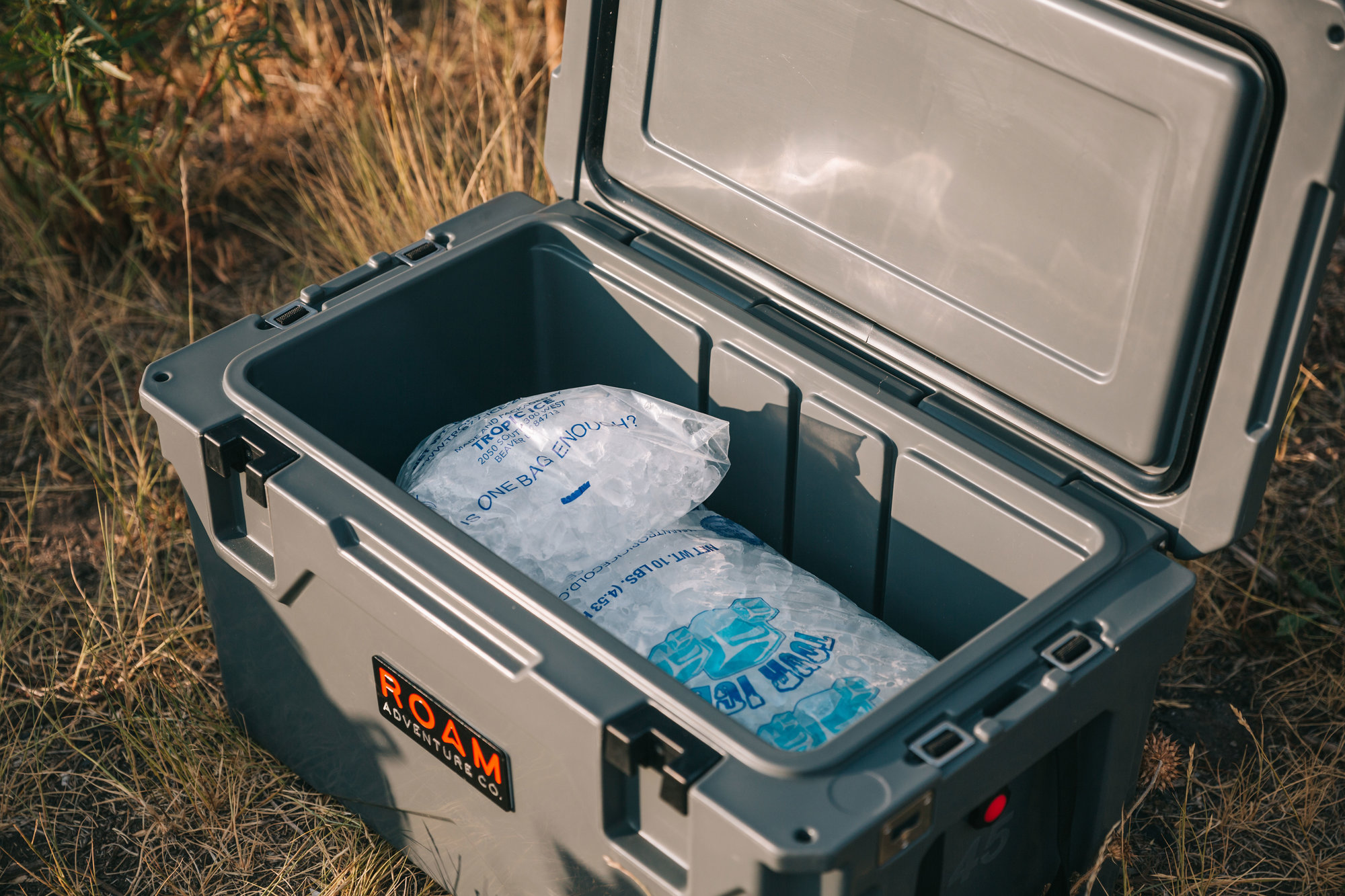 Roam Adventure Co. 45 QT Rugged Cooler Quadratec