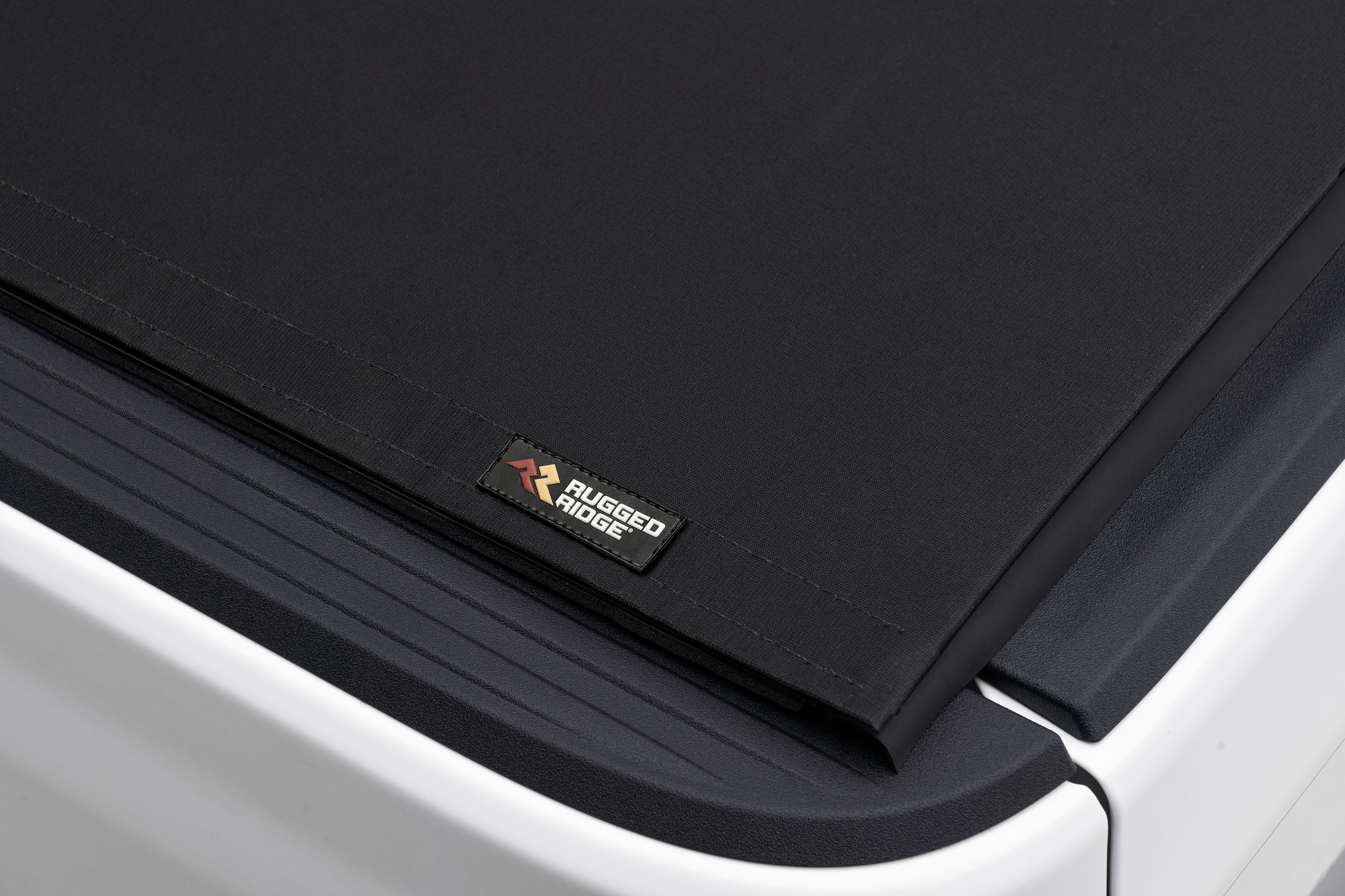 Rugged Ridge 13550 22 Armis Soft Rolling Bed Cover For