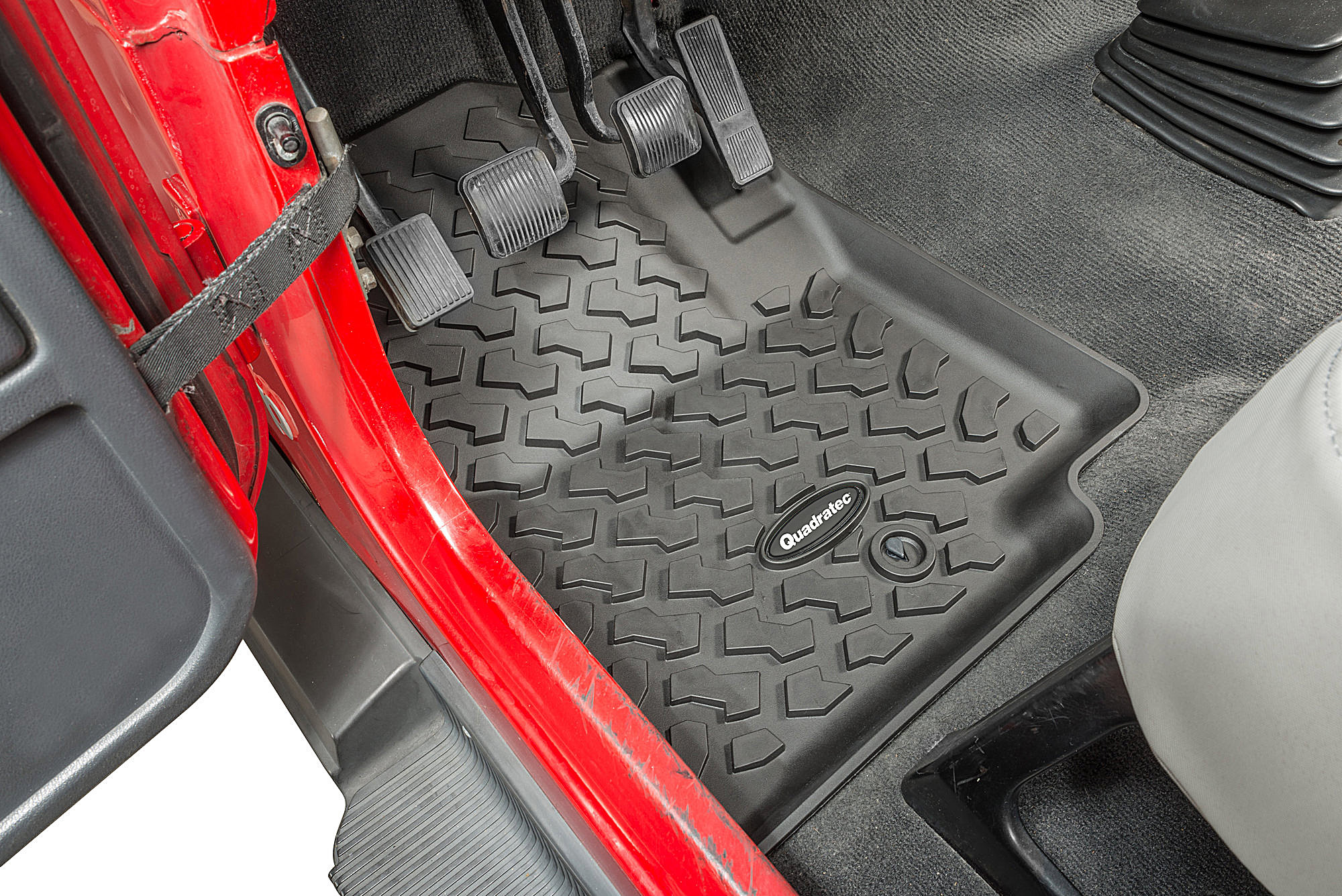 Quadratec Ultimate All Weather Front Floor Liners for 76-95 Jeep CJ7 & Wrangler  YJ | Quadratec