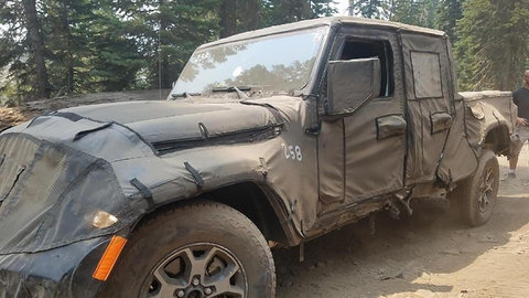 New Spy Shots 2018 Jeep Scrambler Truck