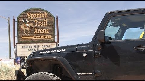 Embedded thumbnail for Vendor show at the 2014 Easter Jeep Safari in Moab, UT 