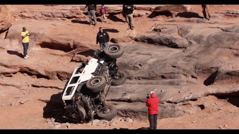 Embedded thumbnail for Pritchett Canyon Trail Run at Easter Jeep Safari 2017