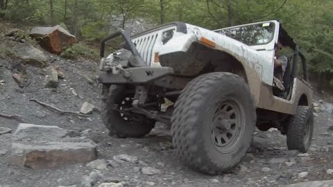 Embedded thumbnail for Rubicon Express 2.5&amp;quot; Lift Kit for Jeep Wrangler YJ 