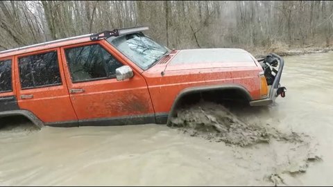 Embedded thumbnail for Why You Need Front Axle Tube Seals for your Jeep Wrangler